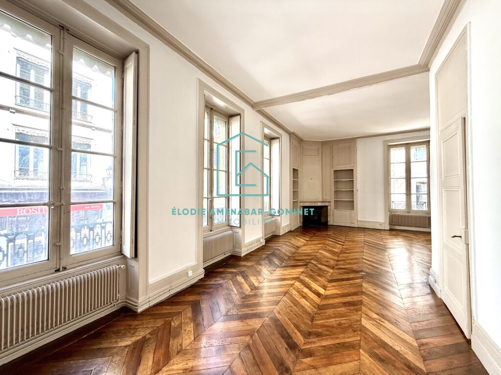Appartement T2 BIS - 85 m2 - Saint Georges
