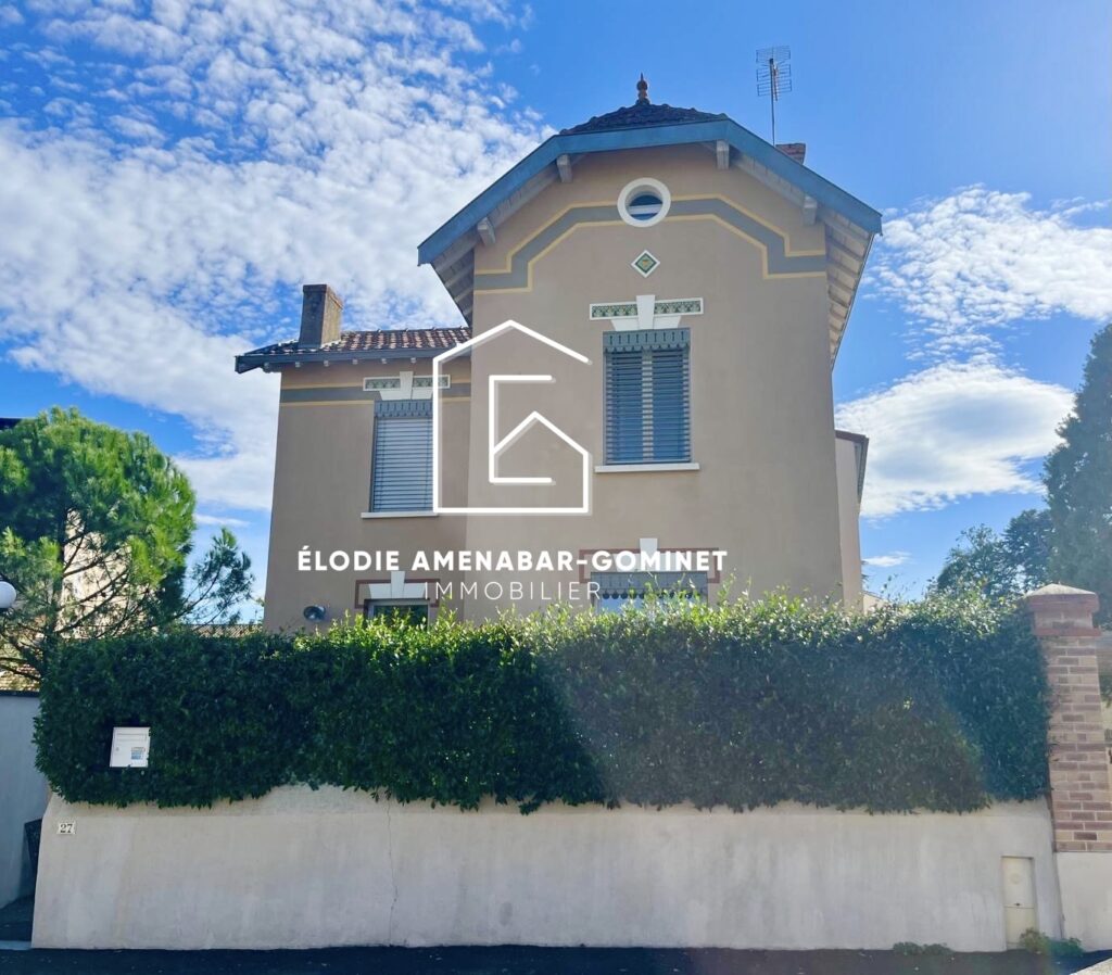 Maison de ville rénovée – Jardin & garage – Anse