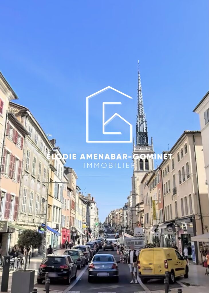 Immeuble de rapport mixte - Locaux commerciaux